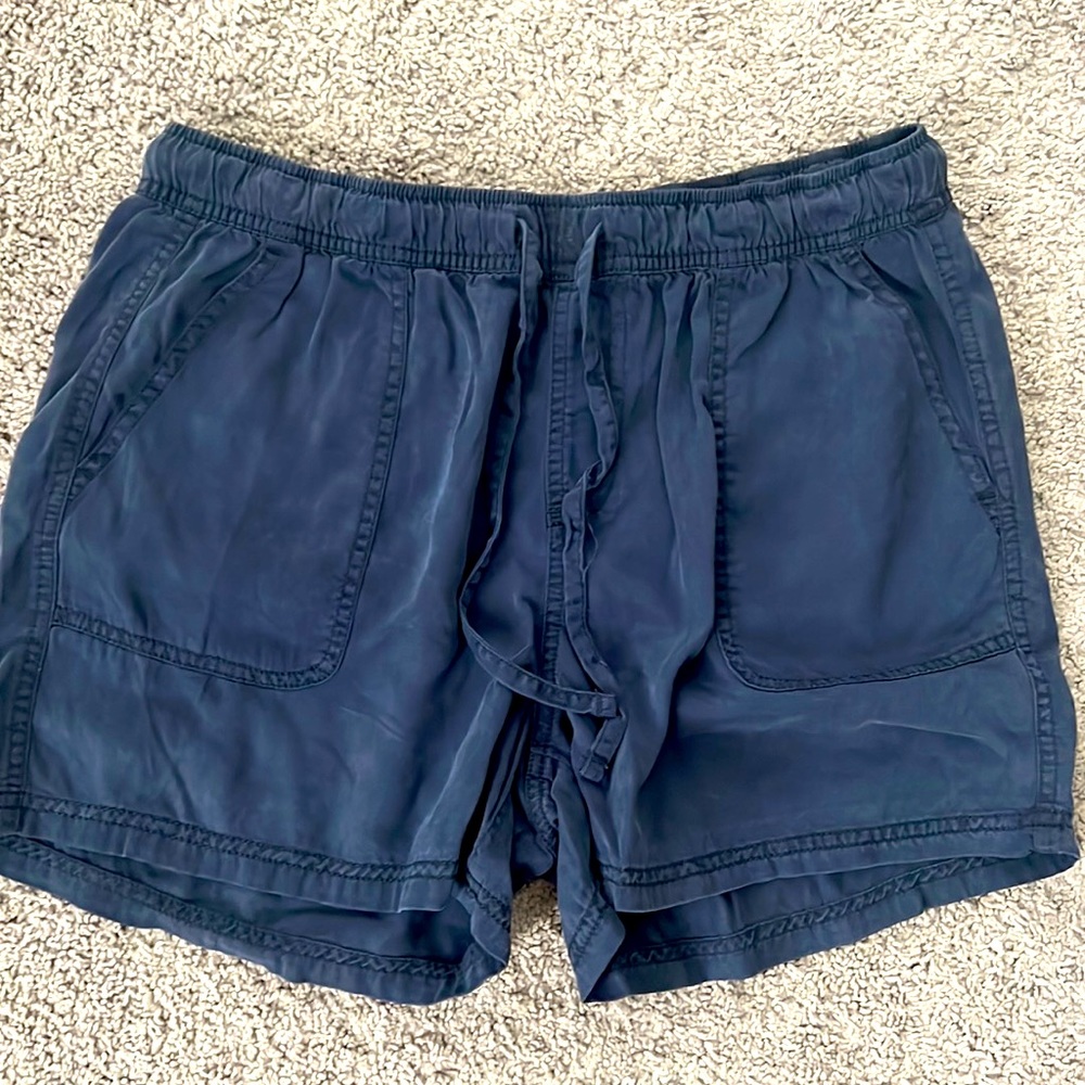 Blue shorts